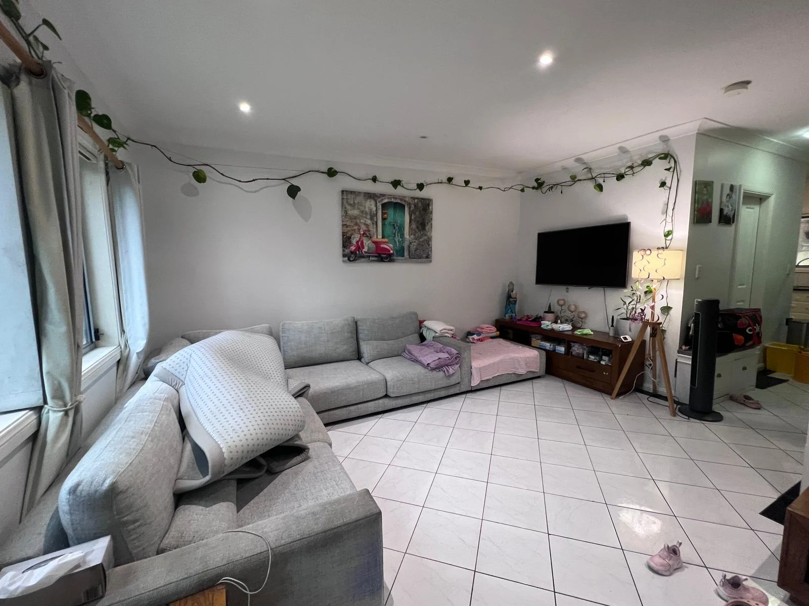 Apartment cleaning Sydney — professionally cleaned bedroom by Home Cleaners Sydney