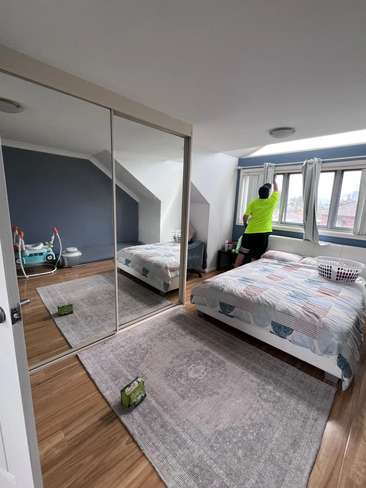 Professional bedroom deep cleaning Sydney