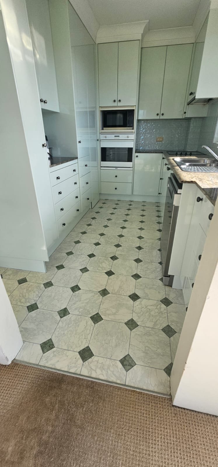 Professionally cleaned kitchen and hallway — Home Cleaners Sydney end of lease bond clean