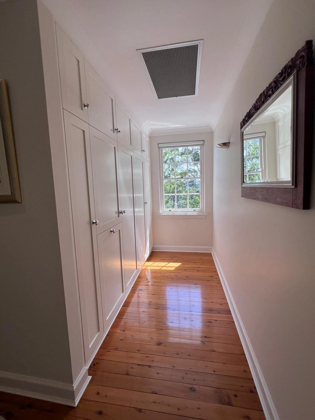 End of lease cleaning — Sydney timber floor